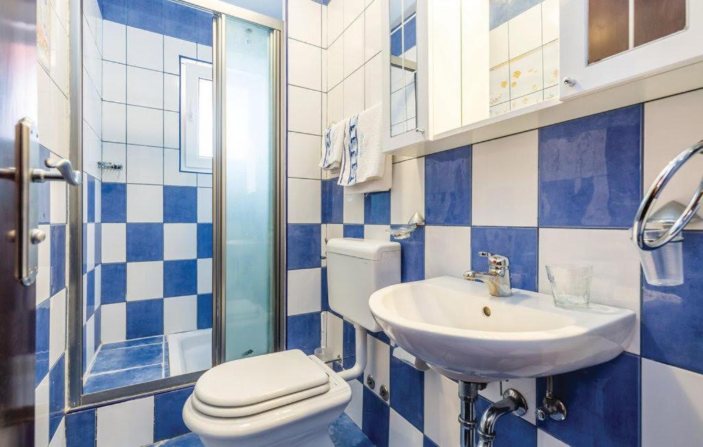 Bed & Breakfast Valentina Metajna Ngoại thất bức ảnh